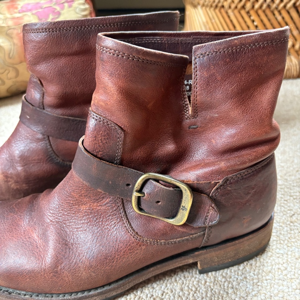 Frye Veronica Short Womens Motorcycle Leather Boots - Size 8 Redwood Brown - Picture 2 of 7